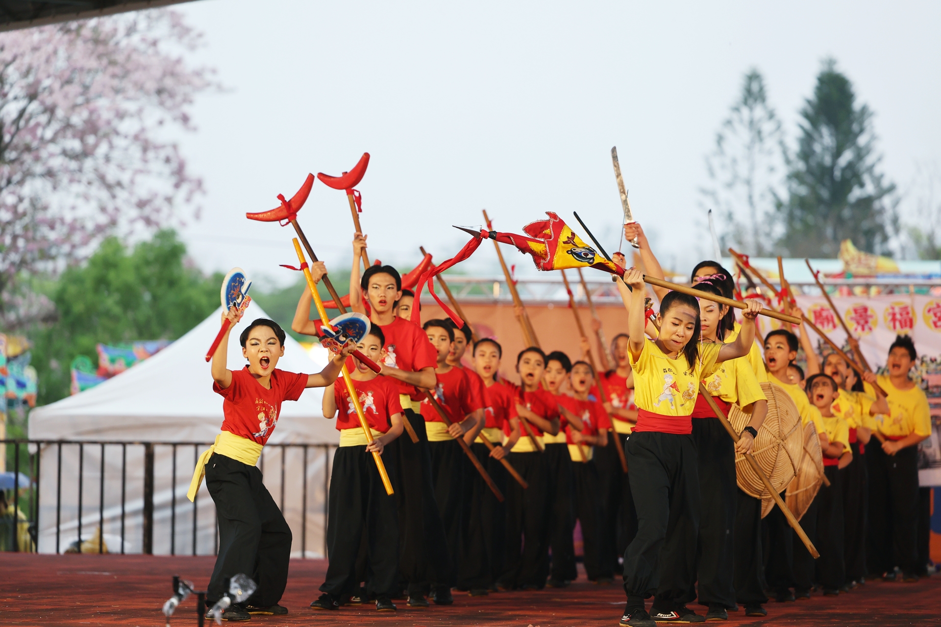 晨曦武藝攜手莊敬小將，閃耀全國宋江陣大賽